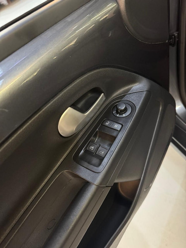 Volkswagen Up! 1.0 MPI MOVE UP 12V