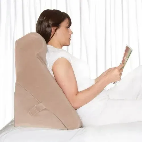 Almohadon triangular hotsell