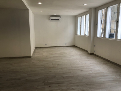 Imagen 9 de 12 de Departamento Semipiso En Alquiler Ubicado En Retiro, Capital Federal, Buenos Aires