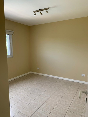 Imagen 4 de 18 de Departamento En Venta En Pilar, G.b.a. Zona Norte, Argentina