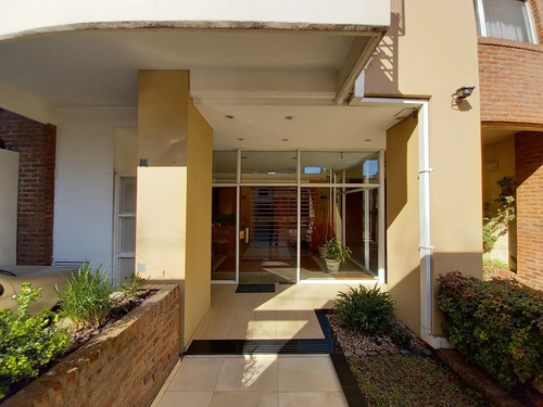 Imagen 3 de 30 de Moderno!! Venta Depto 2 Ambientes C/balcón Lanus