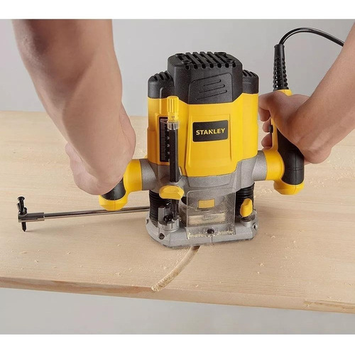 Tupia De Coluna Profissional 6mm 1200w Srr1200 Stanley