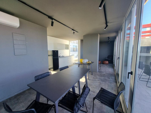 Venta Departamento 2 Dormitorios Barbacoa - Centro (montevideo)