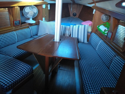 Imagen 3 de 5 de Alquiler Y Paseo Barco Velero Por El Rio De La Plata Y Delta