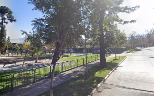 Local Comercial En Arriendo/ Las Condes/ Padre Hurtado/ Mall