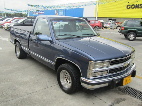Chevrolet Silverado 4x2 5.7 Automático