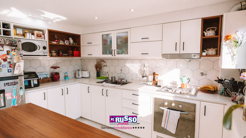 Venta De Departamento De 4 Ambientes Con Terraza Y Cochera