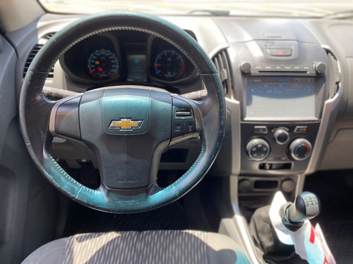Imagem 5 de 10 de Chevrolet S10 2.4 Lt 4x2 Cd 8v 2013