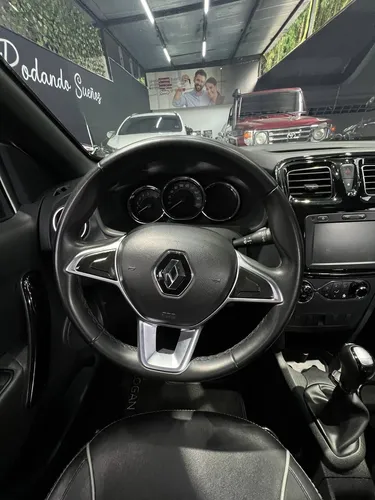 Renault Logan 1.6 Privilege / Intens