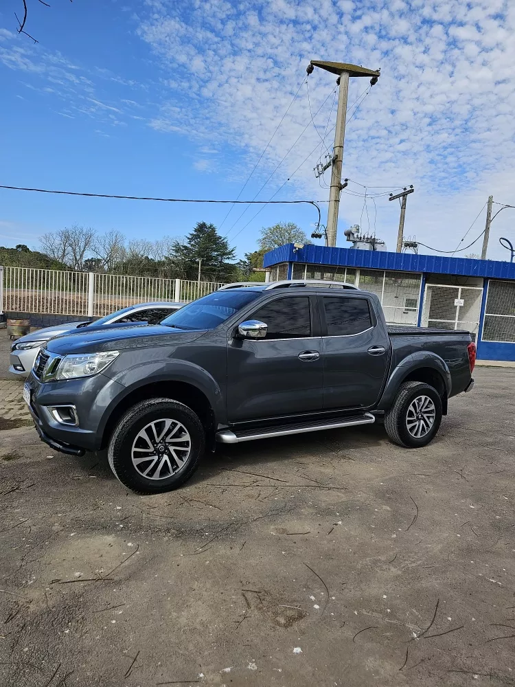 Nissan Frontier 2.3 Le Cd 4x4 At