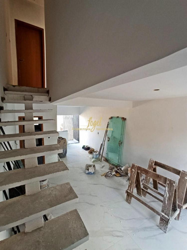 Imagem 15 de 19 de Fontesville - Casa 2/4 - Amplo Quintal Gramado - Piso Porcelanato - 2 Vagas - Cs2201v8