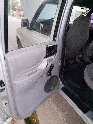Ford Ranger 2.5 Xl Dc 4x2 2000