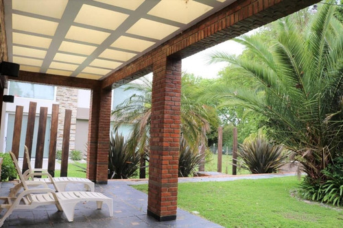 Imagen 27 de 30 de Casa En Venta De 4 Dormitorios En Country Club El Carmen