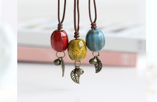 Collar Colgante Largo Cascabel Hoja Ceramica Para Mujer