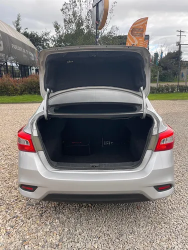 Nissan Sentra 1.8 B17 Fl Exclusive
