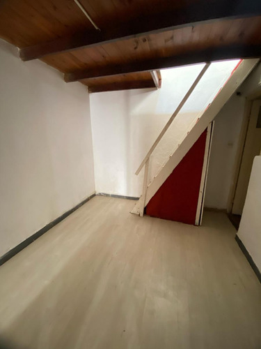 Venta Apartamento 4 Dormitorios, Para Inversión Zona Cerrito