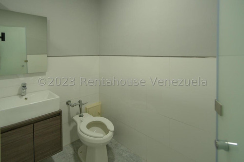 Oficina Comercial En Alquiler Los Naranjos Del Cafetal Jose Carrillo Bm Mls #24-1047