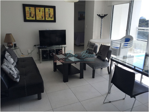 Apartamento En Brava, 1 Dormitorios *- Ref: 2481