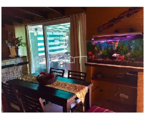 Venta De Casa 3 Dormitorios - Ref: 55