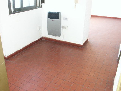 Departamento 2 Dormitorios Merlo Sur Centro 1° Piso