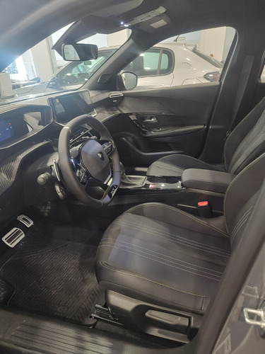 Peugeot 2008 1.0T Gt