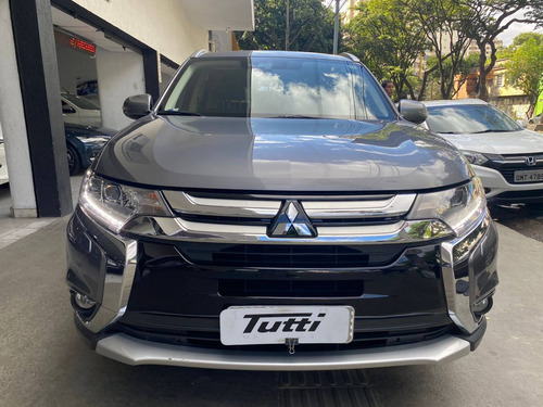 Imagem 2 de 10 de Mitsubishi Outlander 3.0 Gt 4x4 V6 24v Gasolina 4p