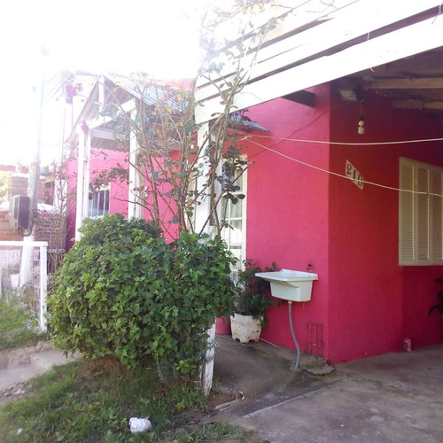 Imagen 5 de 14 de Alquiler Casa Barra Del Chuy Centro Brasil Barato