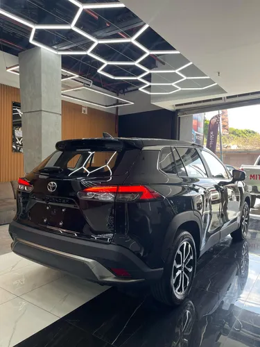 Toyota Frontlander 2024