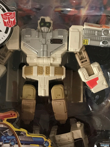 Ectotron Transformers Ghostbusters Ecto-1 Hasbro 2021 Ghost (Usado)
