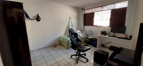 Imagem 12 de 23 de Casa No Barro Vermelho - Ca7449