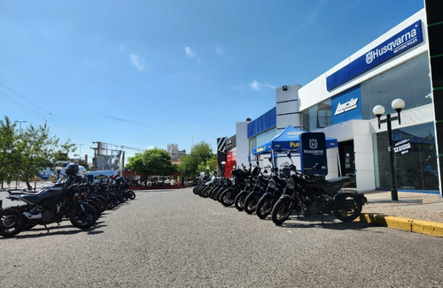 Imagen 13 de 16 de Husqvarna Vitpilen 401 Custom
