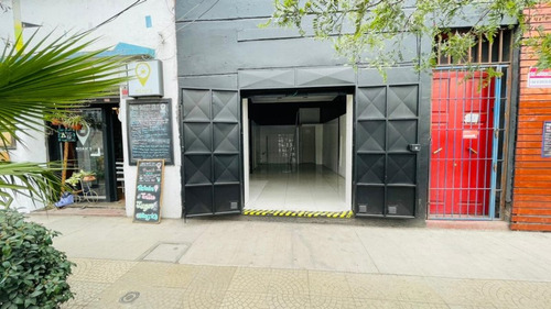 Local A La Calle, Gran Flujo Peatonal