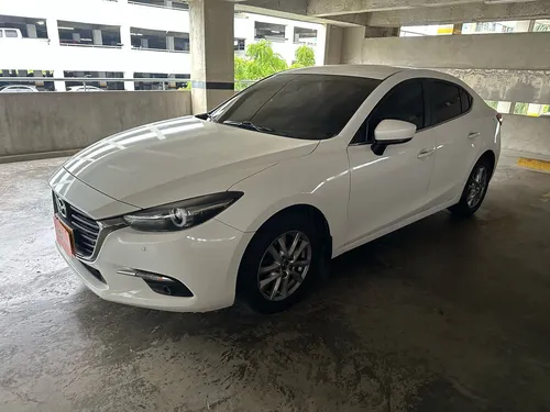 Mazda 3 2.0 Touring At