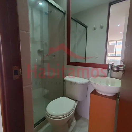 Apartamento En Arriendo En Medellín - El Poblado Cod 68552