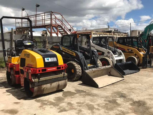 Minicargador Bobcat New Holland L220 Excelente Estado