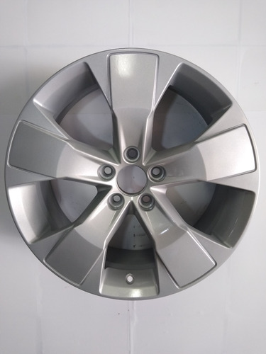 Roda Volvo Xc4 Xc 40 T4 Aro 18 Prata Original M L Rodas
