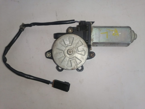 Motor Elevador Vidrio Izquierdo Nissan Tsuru 94-2000