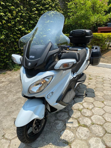 Imagem 1 de 8 de Suzuki Burgman 650 Executiv