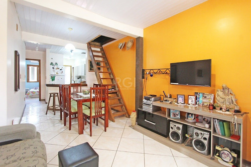 Casa Em Hípica Com 3 Dormitórios - Ot7112