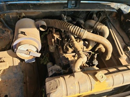 Imagem 8 de 8 de Ford F4000