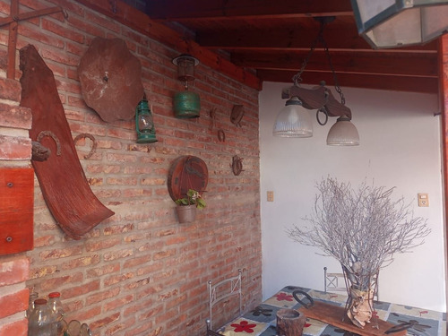 Imagen 18 de 26 de Chalet Venta 4 Ambientes C/ Cocheras En Villa Bosch Barrio Murialdo