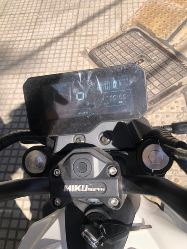 Imagen 10 de 20 de Moto Eléctrica Sunra Miku Super Doble Batería Litio 90km/h