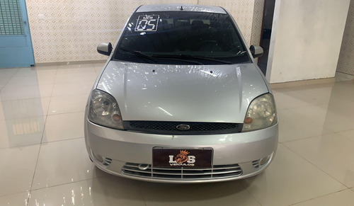 Imagem 3 de 14 de Ford Fiesta Sedan Personnalité 1.0 8v