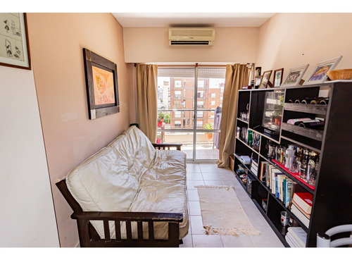 Imagen 8 de 15 de 1 Dormitorio · Balcón · Pte. Roca 1400