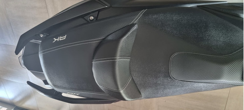 Imagen 11 de 25 de Kymco Ak 550