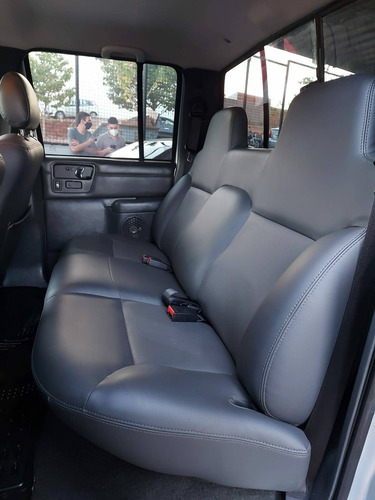 Imagem 10 de 12 de Chevrolet S10 2.4 Advantage 4x2 Cd 8v Flex 4p Manual