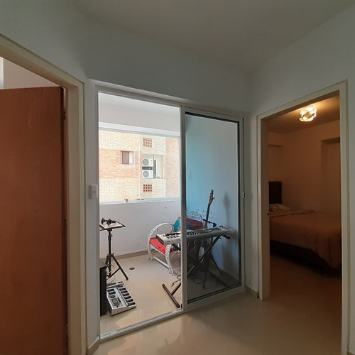 Imagen 6 de 9 de Apartamento En Res. Victoria Palace. Maa-729