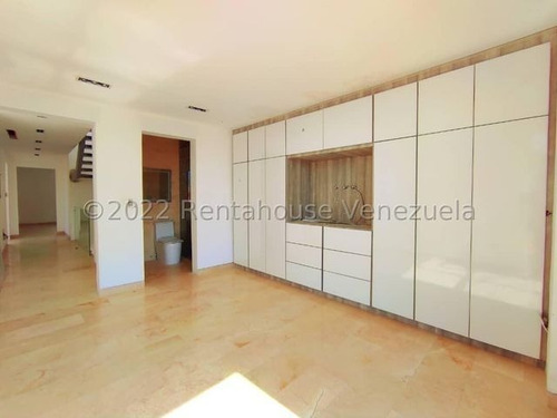 Imagen 10 de 22 de Quinta En Venta A Urb Cantarana, Maracay 22-22764 Hc