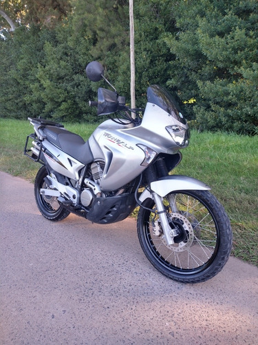 Honda Transalp 650 2006 Permuto