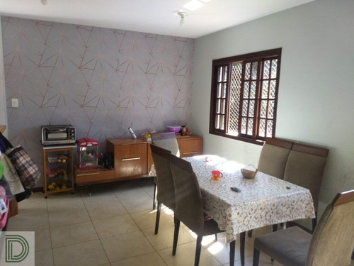 Imagem 4 de 15 de Excelente Sobrado De 2 Suítes, Sala Três Ambiente - Di26873